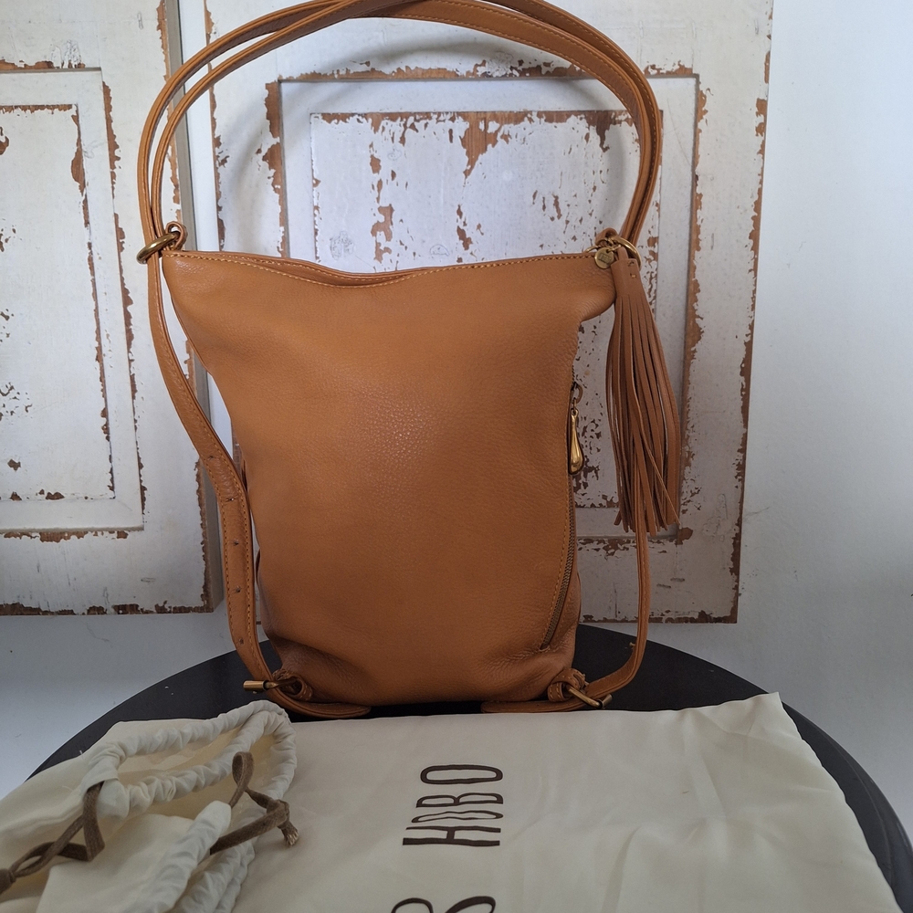 HOBO 'Blaze' Convertable Backpack Pebbled Leather Shoulder Bag with Tassel - Picture 2 of 9
